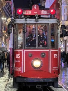 Tranvía de Istiklal