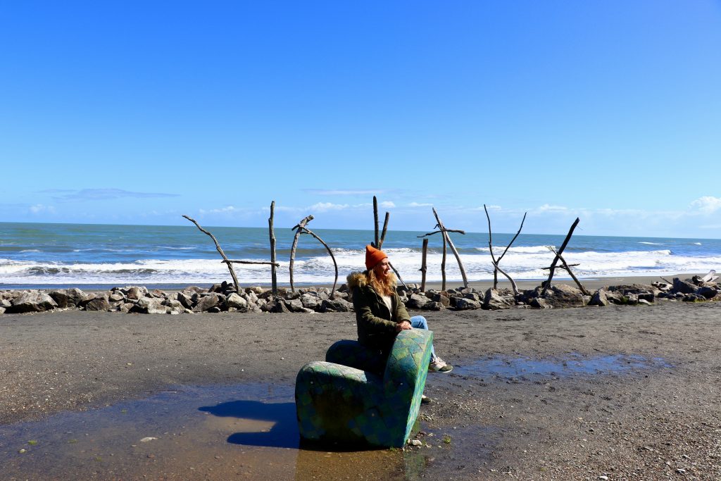 Sofa de Hokitika Beach